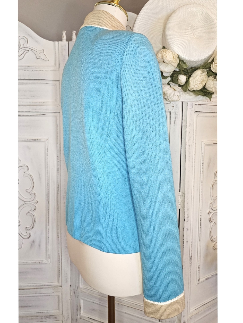 St. John Collection Aqua Blue Cardigan Jacket - Picture 4 of 10